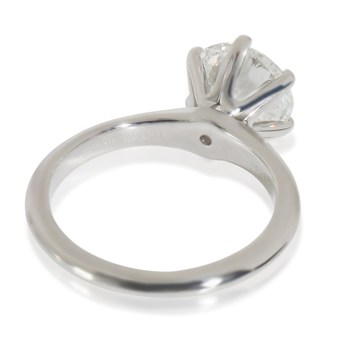 2.56 ct Round Brilliant Diamond Engagement Ring