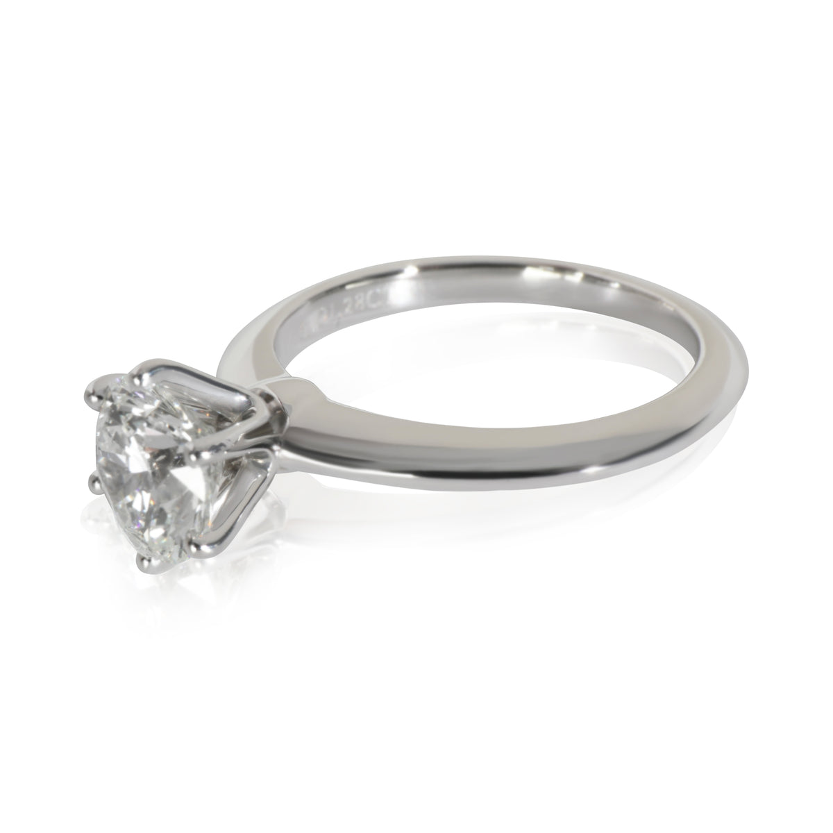 1.28 ct Round Brilliant Diamond Engagement Ring