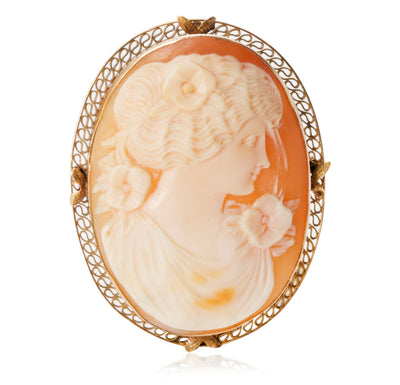 Estate Cameo Brooch in 14KT Yellow Gold
