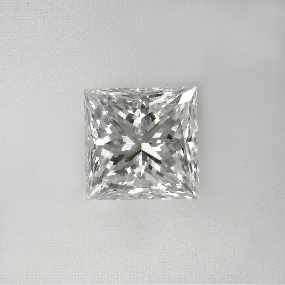 GIA Certified 1.70 Ct Princess cut G VVS2 Loose Diamond