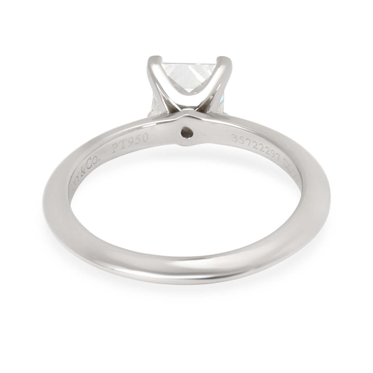 Tiffany & Co. Solitaire Diamond Engagement Ring in  Platinum G VS2 0.92 CTW