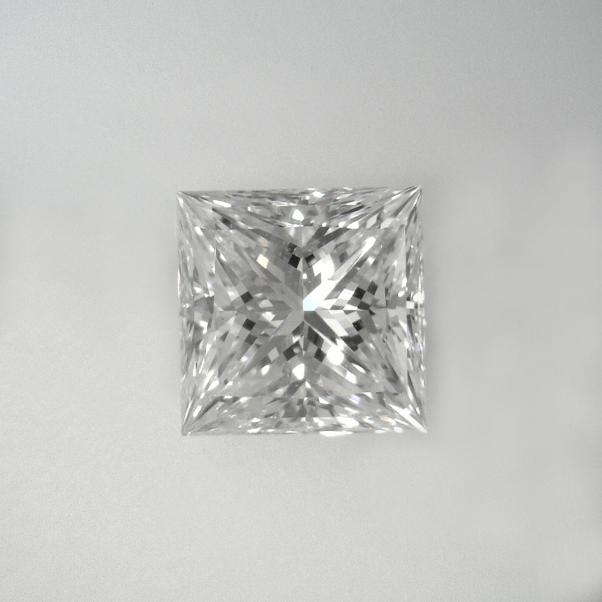 Certified  cut,  color,  clarity, 1.62 Ct Loose Diamonds
