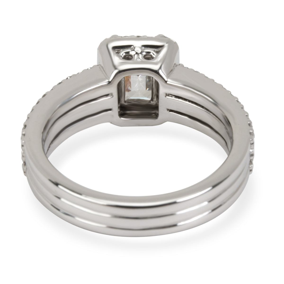 Halo Diamond Diamond Ring in  Platinum G SI1 1.57 CTW