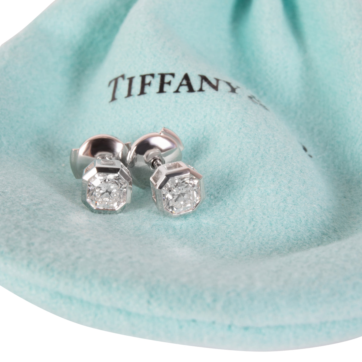 Tiffany & Co. Lucida Diamond Stud Earring in Platinum G VVS1VVS2 1.02 CTW