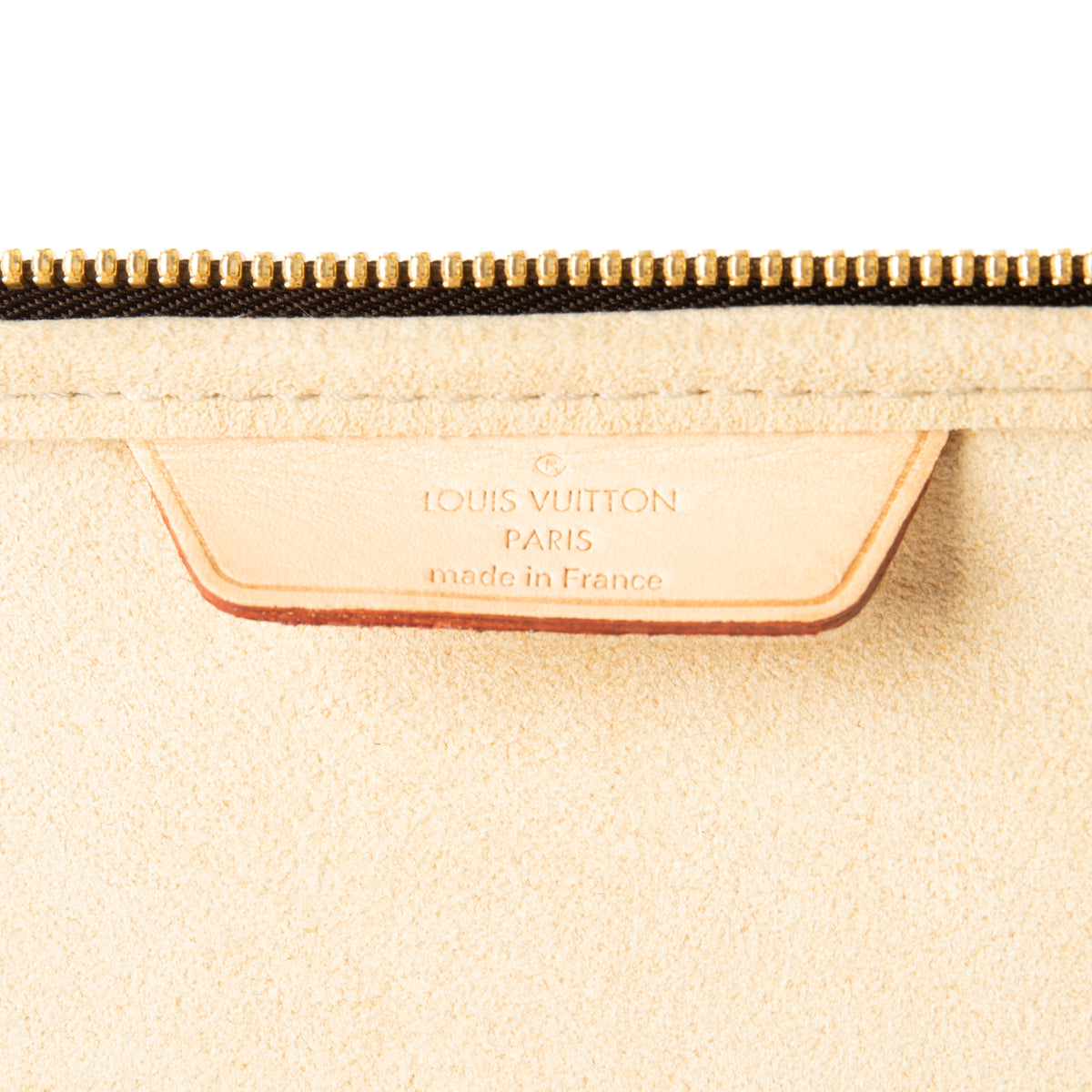 Louis Vuitton 13 Monogram Canvas Laptop Sleeve – myGemma
