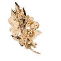 Vintage Flower Diamond Brooch in 14K Yellow Gold 0.15 CTW