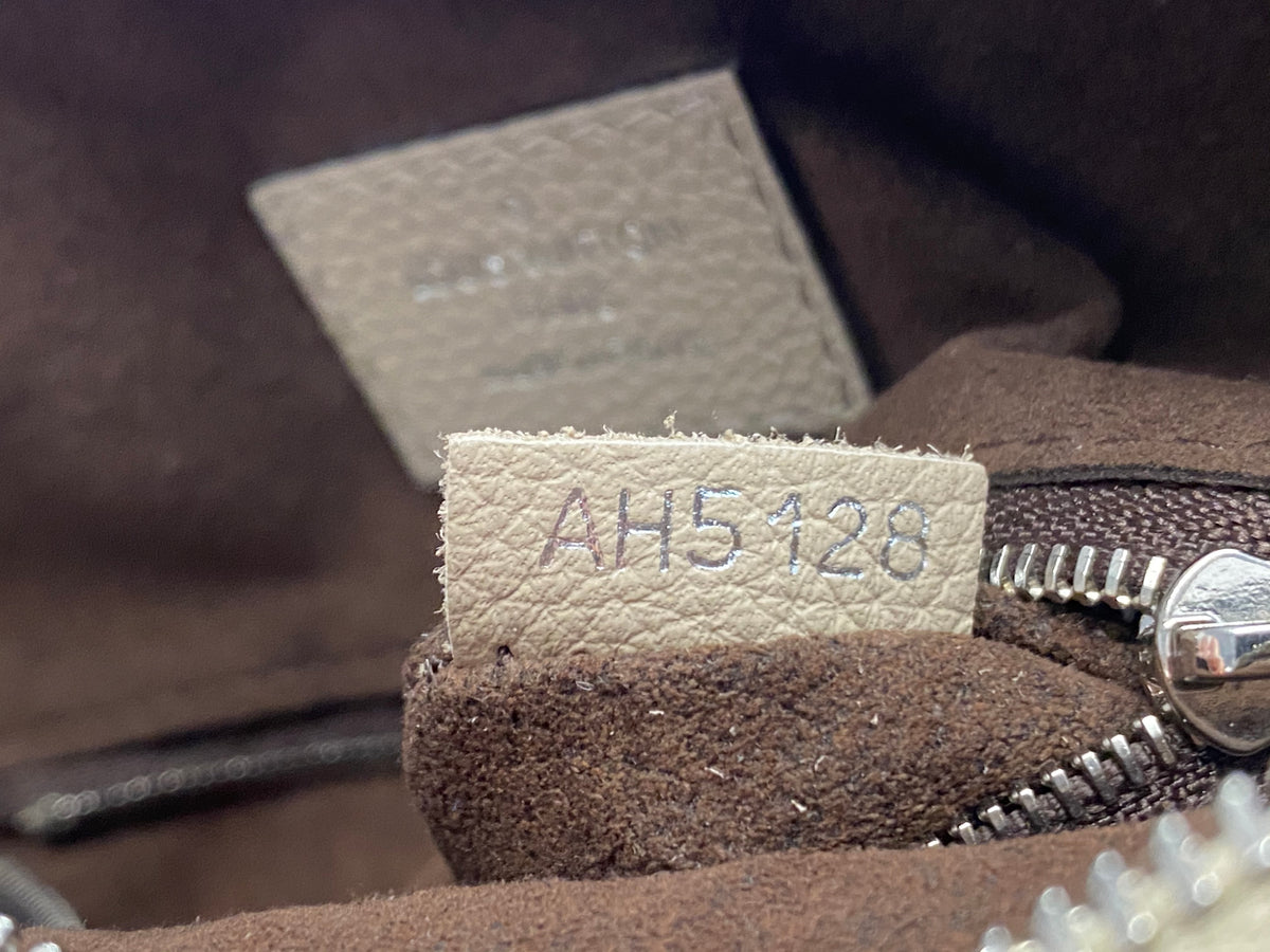 Louis Vuitton Creme Mahina Leather Babylone BB Chain Shoulder Bag –  myGemma, QA
