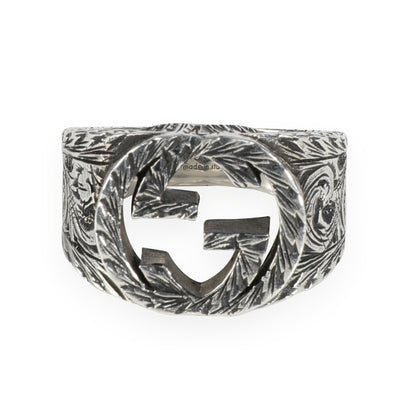 Gucci Interlocking G Ring with Engraved Pattern in Sterling Silver