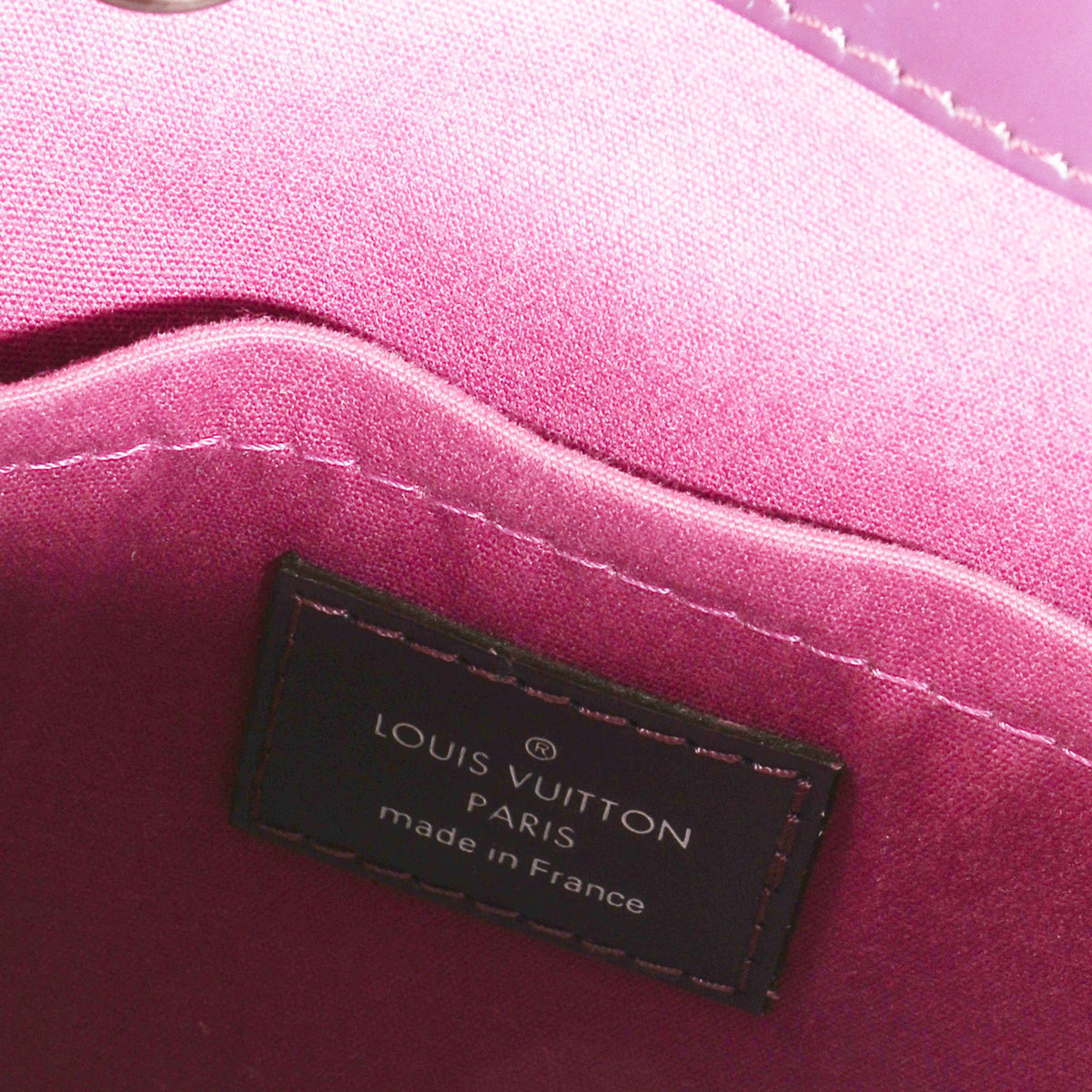 Preowned Authentic Louis Vuitton Epi Montaigne Clutch Cassis