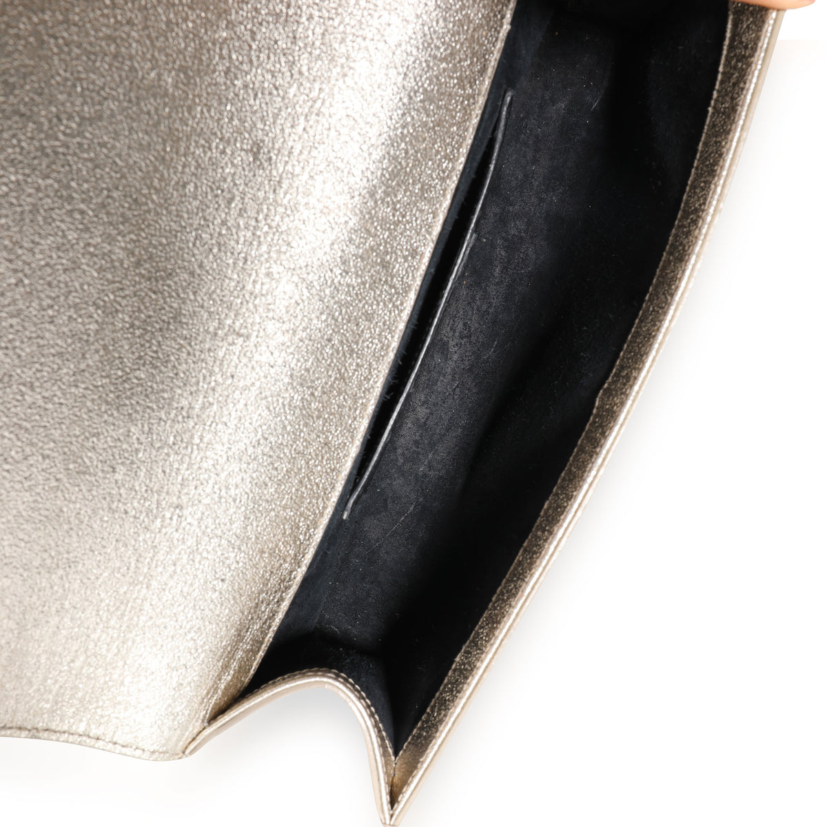 kate clutch in grain de poudre embossed leather