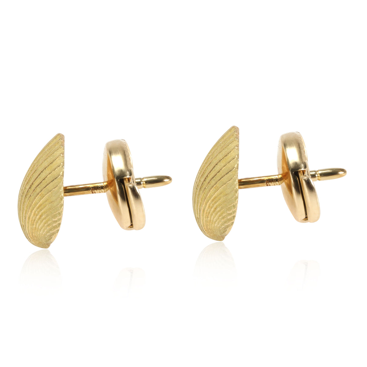 Tiffany & Co. Shell Earring in 18k Yellow Gold