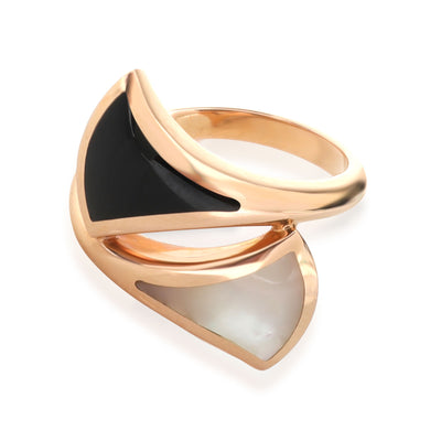 Bulgari Divas Dream Mother Of Pearl Onyx Ring in 18k Rose Gold