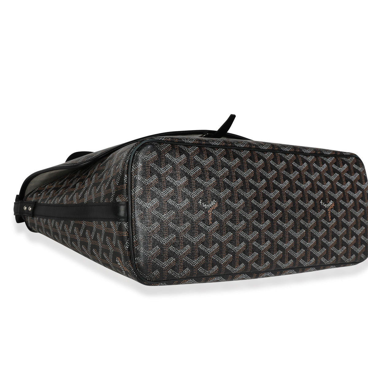 GoyardOfficial on X: Black goyardine and leather golf bag