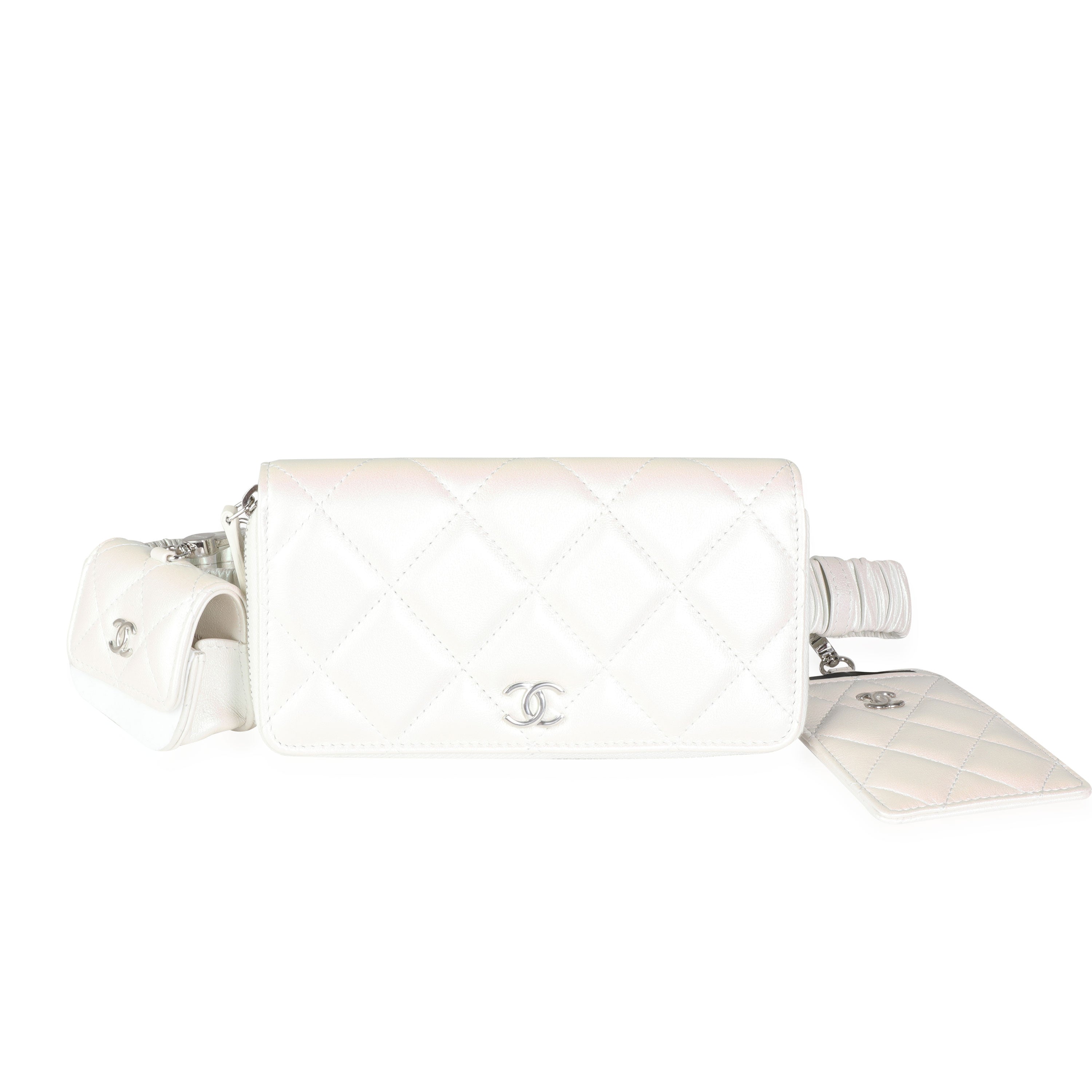 Chanel Pre-Owned 1995 CC chain-link belt, White Chanel Iridescent Calfskin  All About Waist Belt Bag
