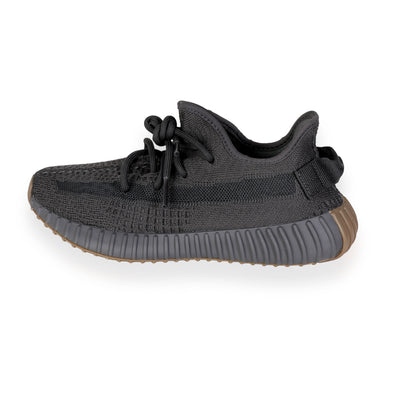 Adidas - Yeezy 350 V2 Yeezy Boost 350 V2 'Cinder Non-Reflective' (6 US) | myGemma | Item #115796 Adidas - Yeezy 350 V2 Yeezy Boost 350 V2 'Cinder Non-Reflective' (6 US) | myGemma | Item #115796