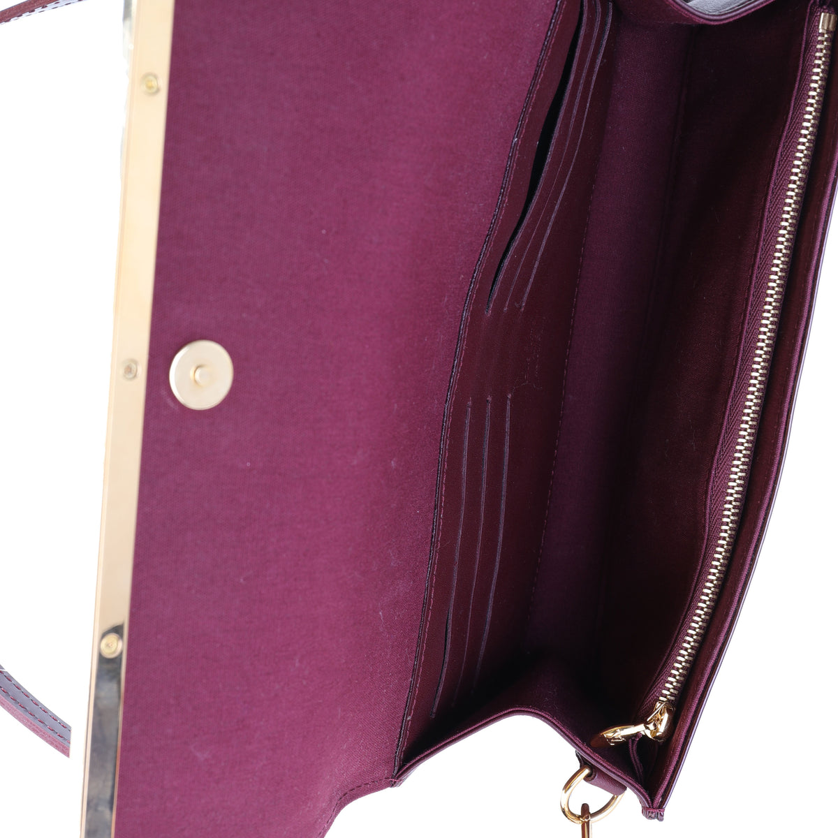 Louis Vuitton Amarante Monogram Vernis Rossmore MM Bag For Sale at
