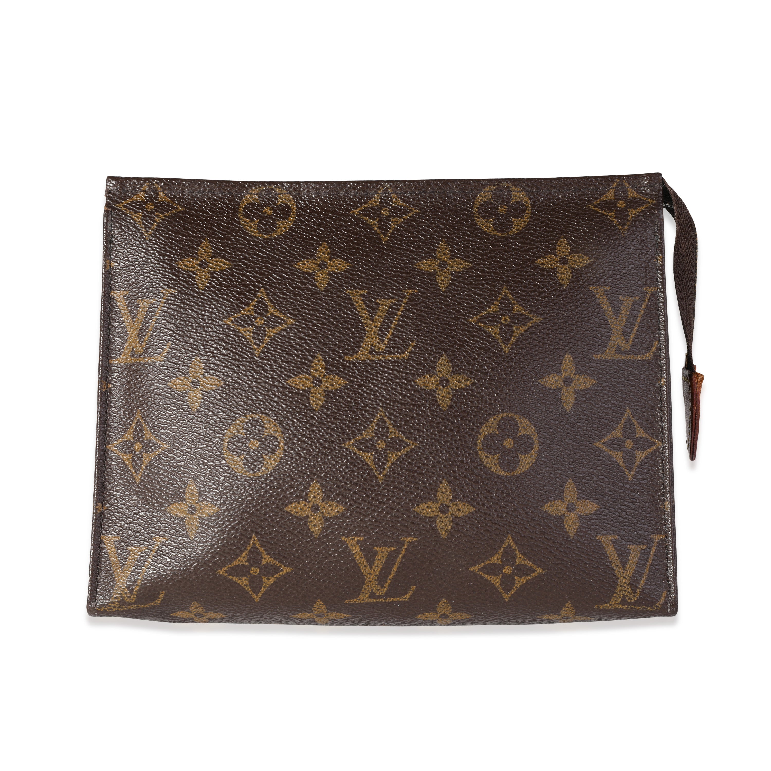 Vuitton discount toiletry 19