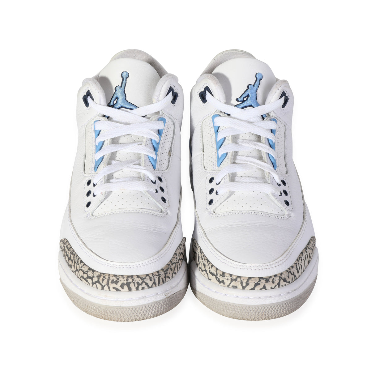 Air Jordan 3 Retro UNC