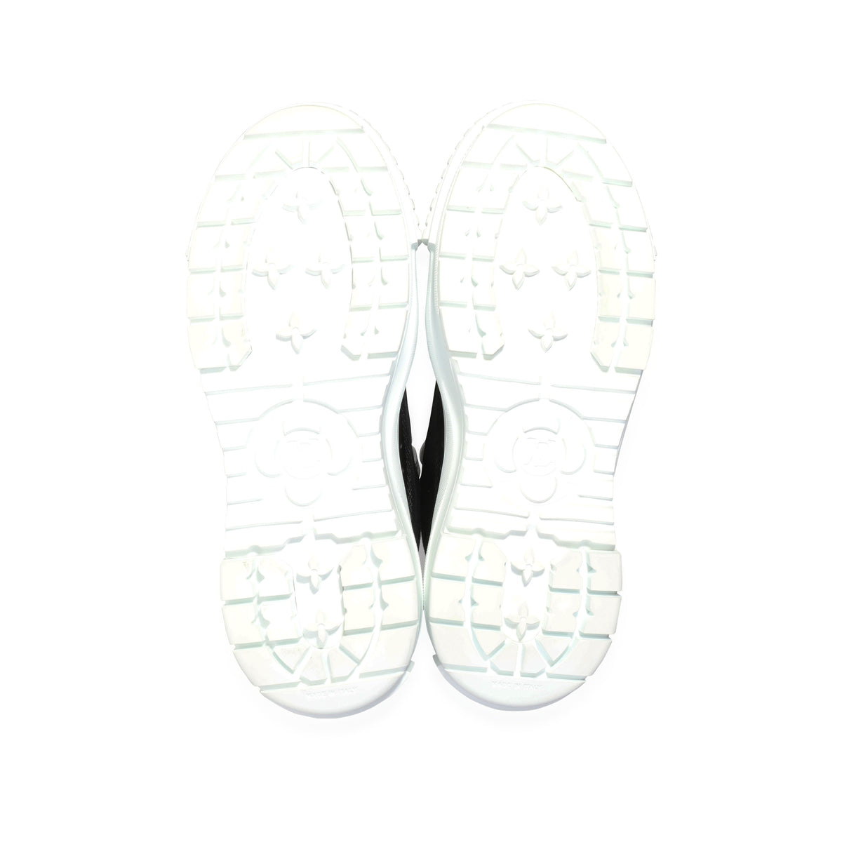 Shop Louis Vuitton MONOGRAM 2022 SS Lv squad sneaker boot (1A9S12, 1A9S12)  by BeBeauty