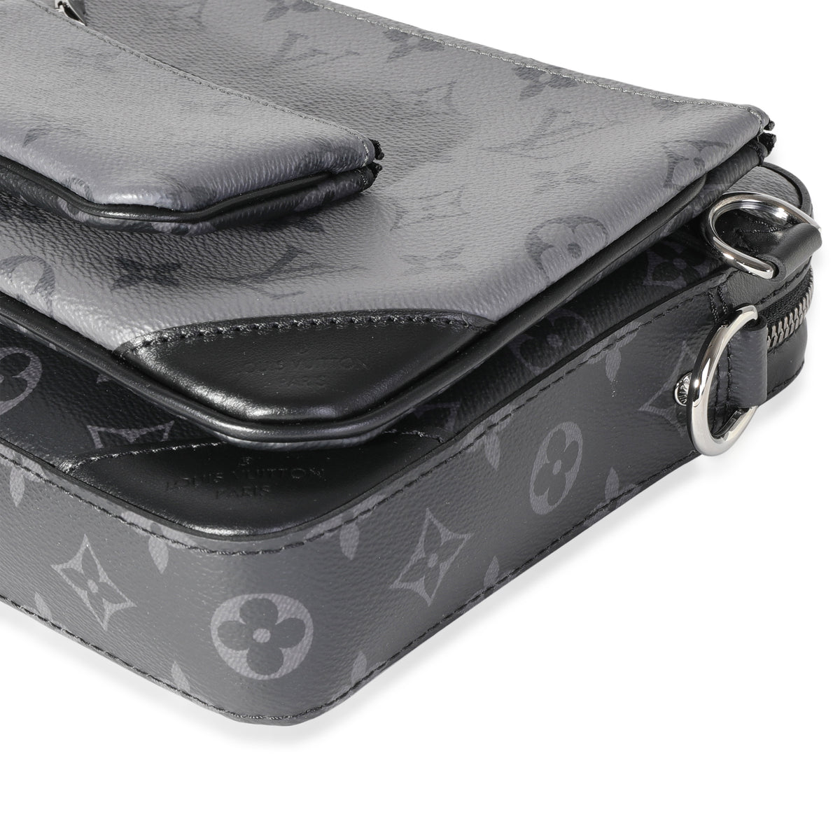 Trio messenger cloth bag Louis Vuitton Grey in Cloth - 36908461