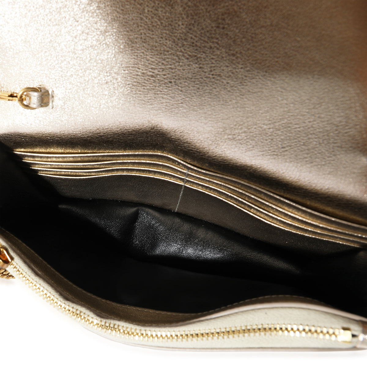 CASSANDRE Envelope chain wallet in metallized leather