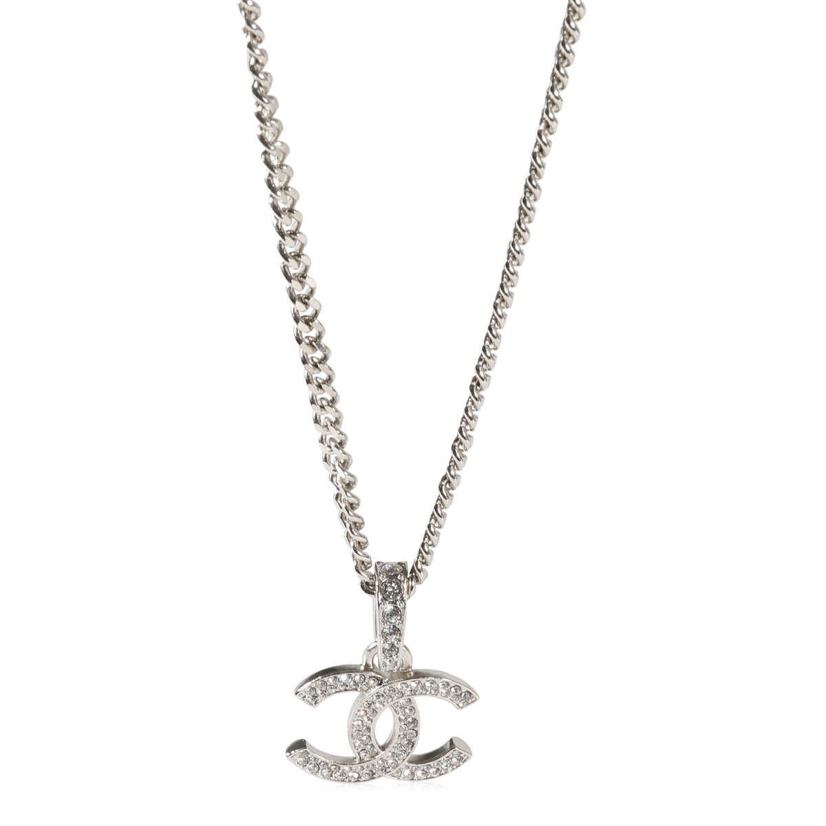 Silver Tone Chanel CC Strass Pendant With Faux Pearl Station Chain