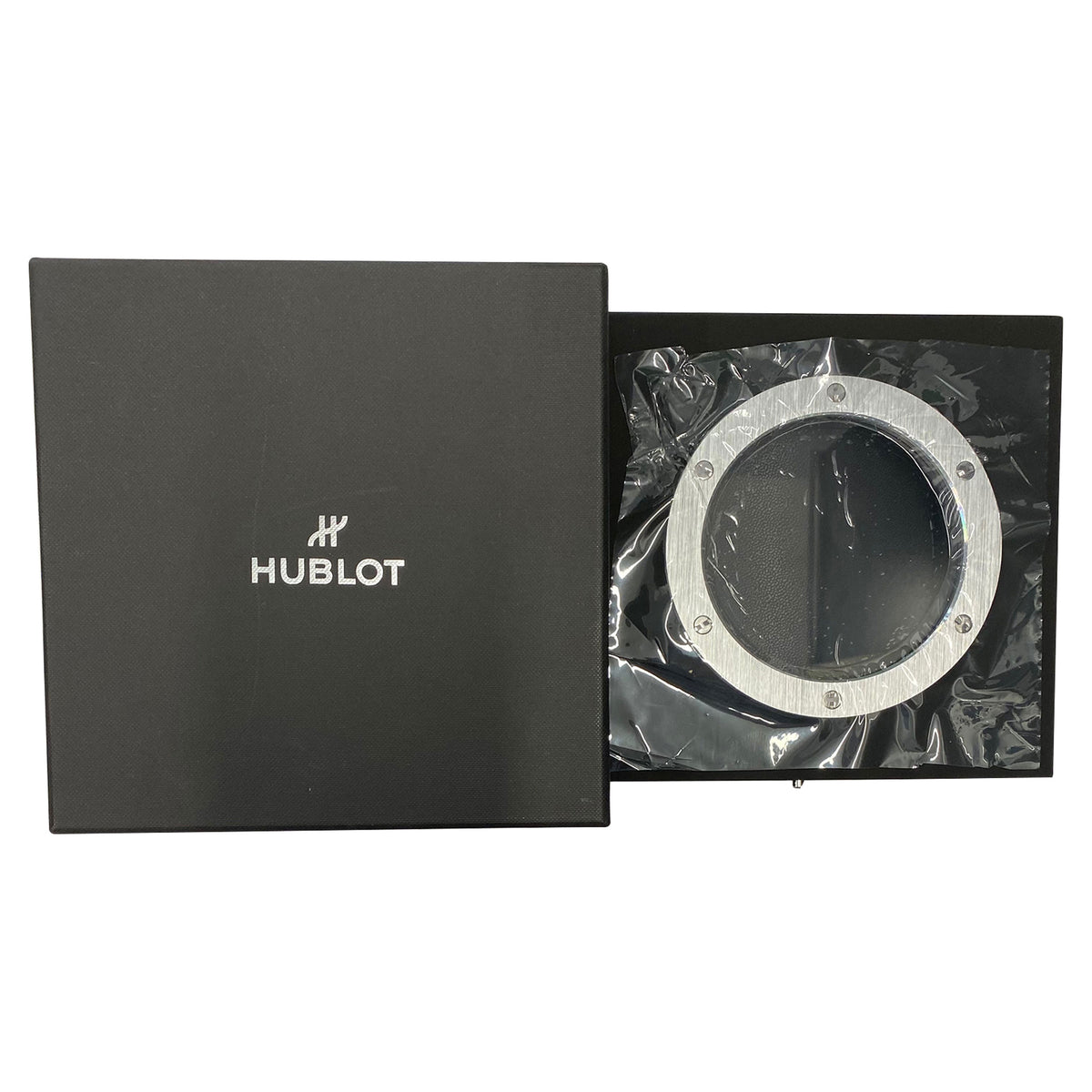 Hublot Classic Fusion Black Magic 510.CM.1170.CM Mens Watch in  Ceramic