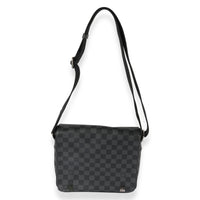 Louis Vuitton Damier Graphite Canvas District NM