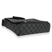 Louis Vuitton Damier Graphite Canvas District NM