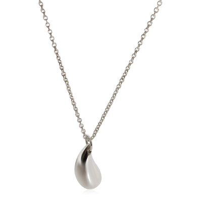 Tiffany & Co. Elsa Peretti Teardrop Pendant in Sterling Silver on a Chain