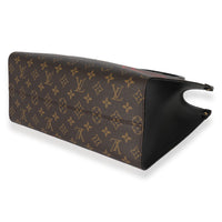 Louis Vuitton Monogram Fall In Love Onthego MM