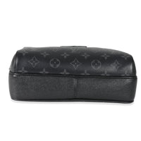 Louis Vuitton Black Taiga Monogram Eclipse Canvas Outdoor Messenger