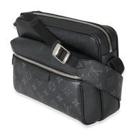 Louis Vuitton Black Taiga Monogram Eclipse Canvas Outdoor Messenger