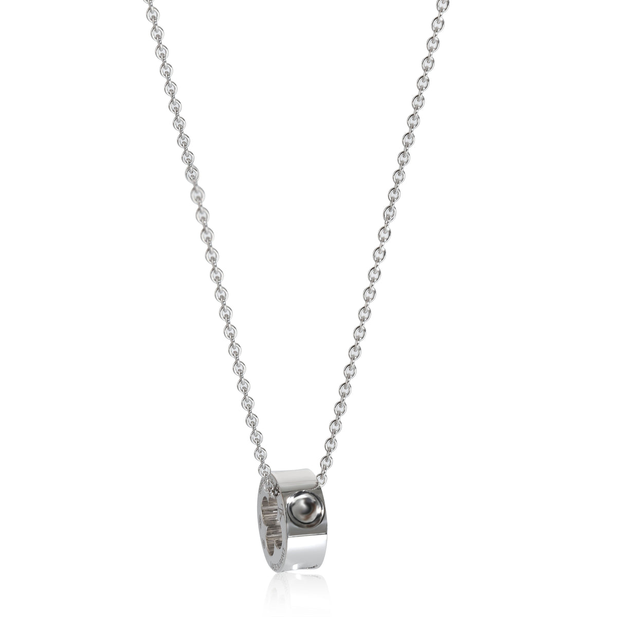 Idylle Blossom Pendant, White Gold And Diamonds - Categories