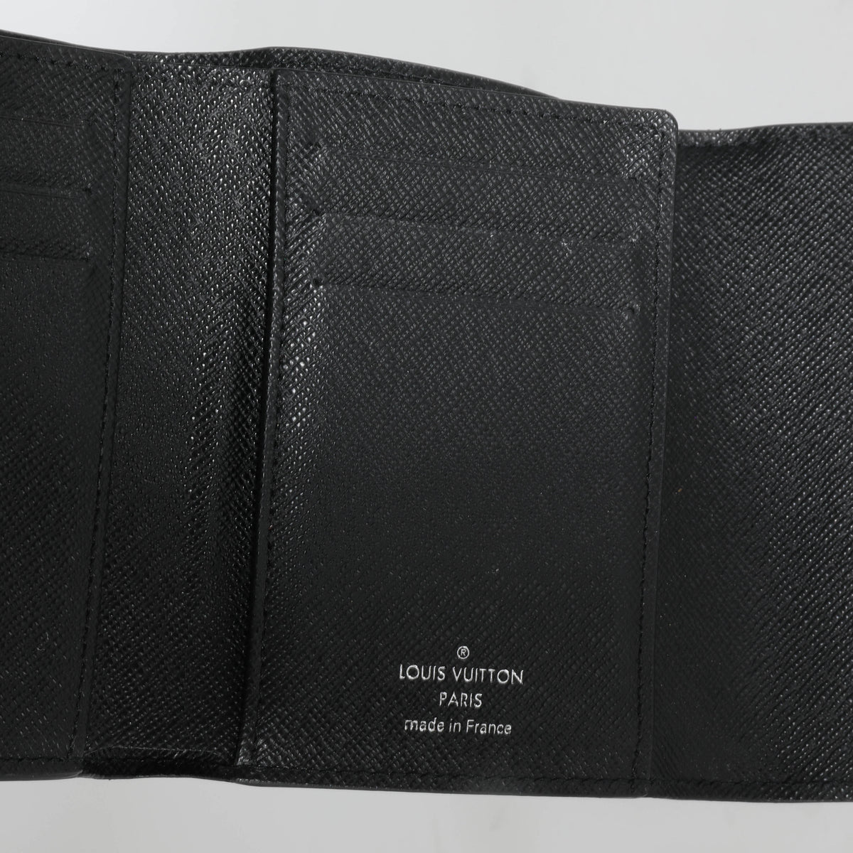 LOUIS VUITTON Epi Twist Compact Wallet Black 1295495