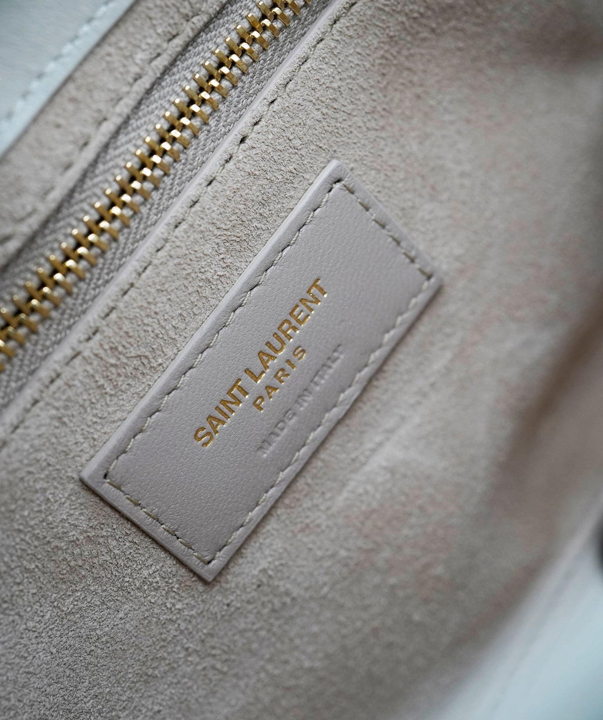 Saint Laurent Blanc Vintage Smooth Leather A Le 5 Hobo