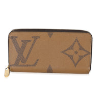 Louis Vuitton Giant Monogram Reverse Canvas Zippy Wallet