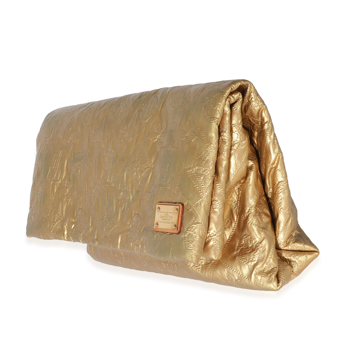 A LOUIS VUITTON QUILTED POUCH GOLD LIMELIGHT CLUTCH BAG, with