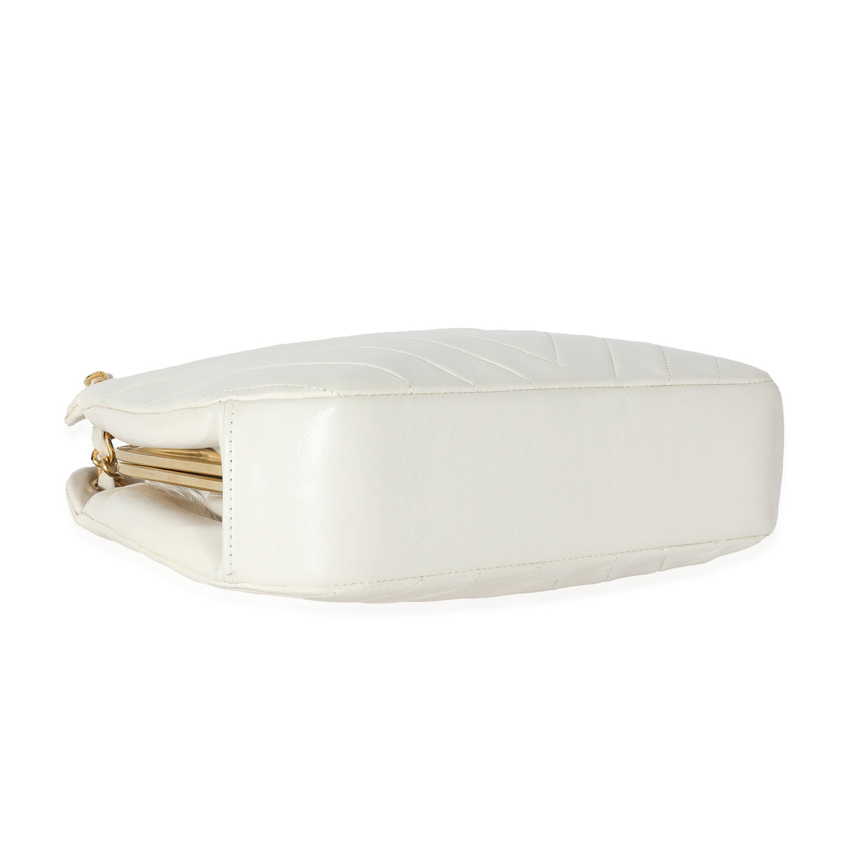 Chanel Vintage White Chevron Lambskin Kisslock Purse