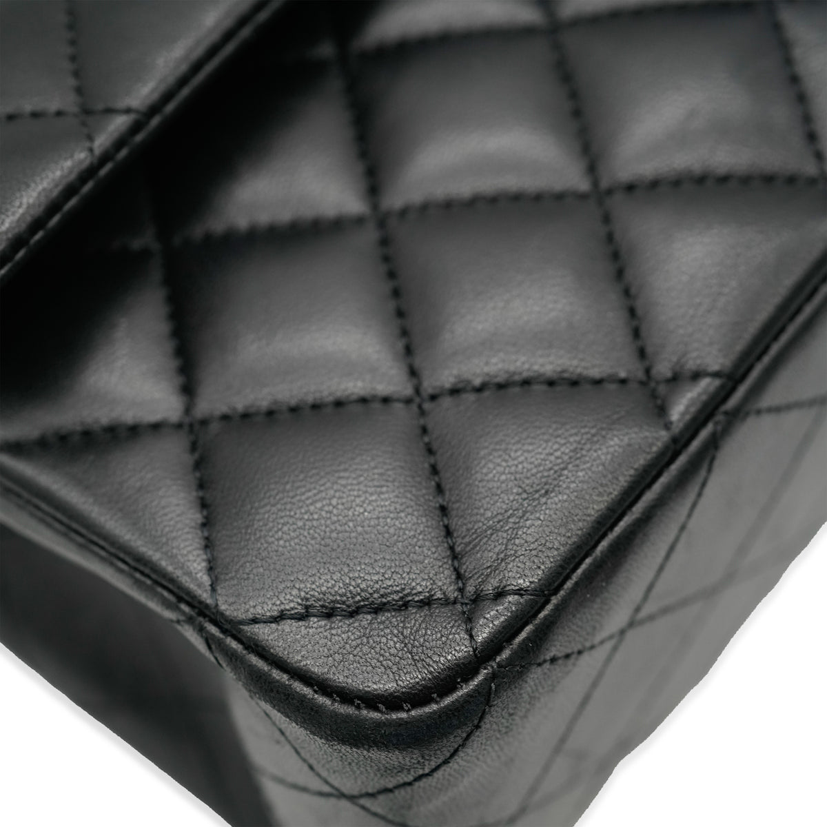 Chanel Black Quilted Lambskin Medium Classic Flap