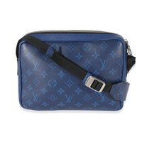 Louis Vuitton Cobalt Taiga Monogram Outdoor Messenger