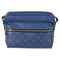 Louis Vuitton Cobalt Taiga Monogram Outdoor Messenger