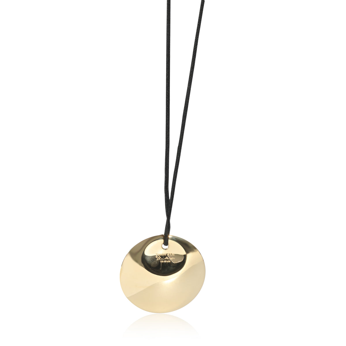 Elsa Peretti® Sevillana™ pendant in 18k gold with a silk cord, small.