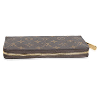 Louis Vuitton Monogram Canvas Zippy Wallet